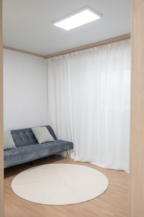 DongPyun House 202호 창가 휴식 공간